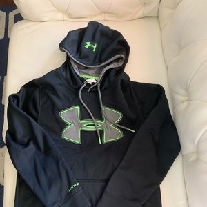 NWOT men’s UA Storm hoodie